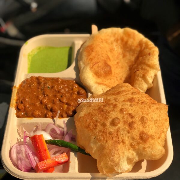 5 Chole Bhature Places in Delhi That Are Simply Irresistible