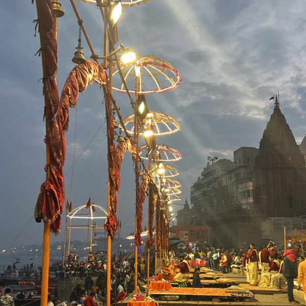 Top 10 Pilgrimage Places in Varanasi That Will Help You Find Your Inner Self & Attain Peace
